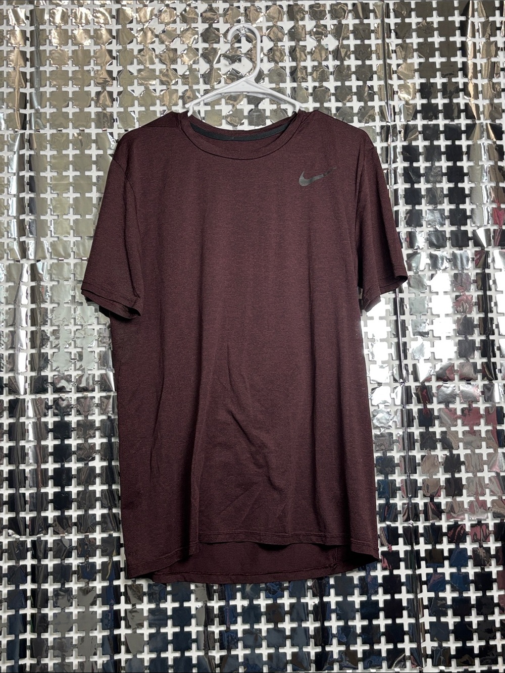 Nike Short-Sleeve Athletic Tee in Maroon